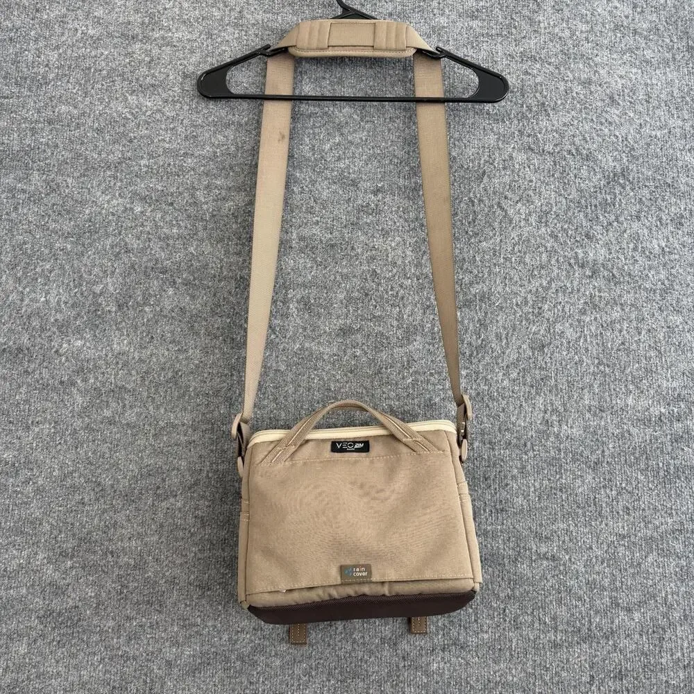 Vanguard VEO 21M Camera Messenger Bag Beige Padded Polyester Rain Cover Strap